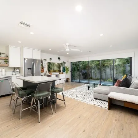 Modern Home - steps from downtown LB!
