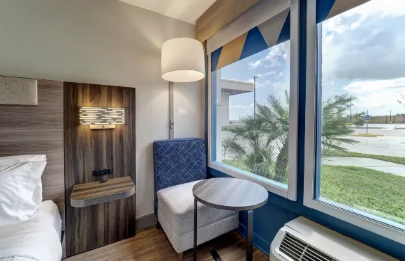 科珀斯克里斯蒂海濱智選假日酒店