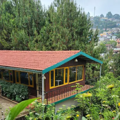 Pine Borough Inn Hotels near Kodaikanal Lake