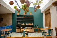El Reloj Casa Hotel