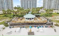 502 Stunning 2 Bdrm~ Private Beach ~ Gulf View & Pools ~ Book June 27th Special