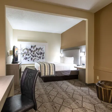 Wingate by Wyndham Charlotte Speedway/Concord