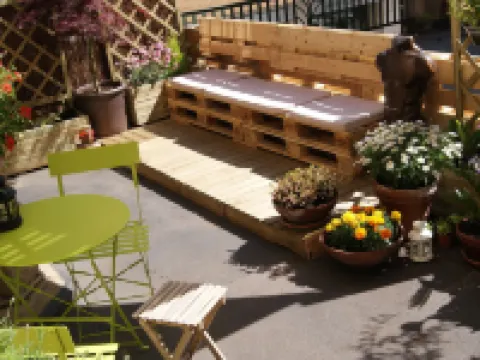 Aloha Hostel Hotels near UPNA