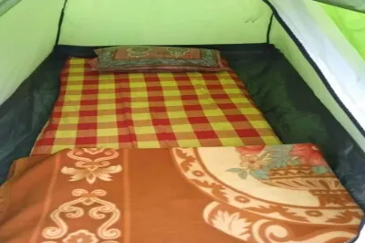 Janardan Tea Resort - Campsite Hôtels à proximité de : Mukurthi National Park