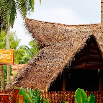 Wind Blend Kite Resort Hotels near Paththini Amman Kovil, பத்தினி அம்மன் கோவில்