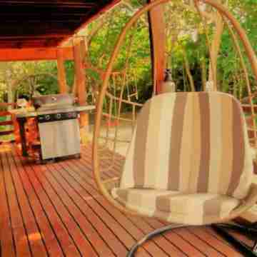 Yoisama Sunrise Beach House Hotel Exterior