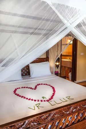 VRclub Paje Palms Beach Resort Отели в г. Paje