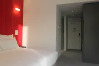 REDNYX Hotel Các khách sạn ở Ovar