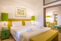 Salvator Villas & Spa Hotel - balcón