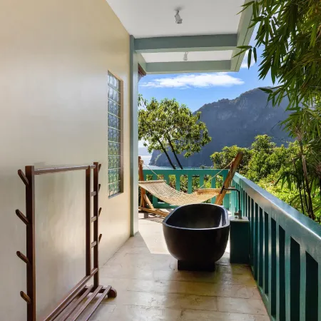 Karuna El Nido Villas