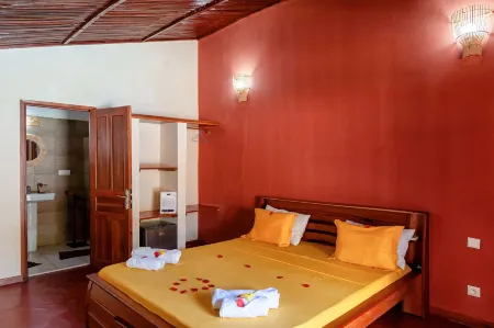 Blue Sky Resort Отели рядом с достопримечательностью «Palm Beach»