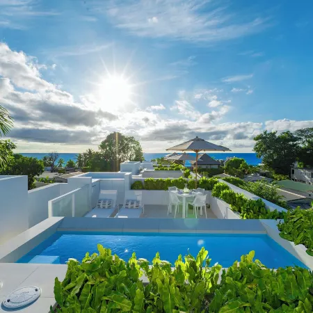 Palm Grove Villas & Hotel