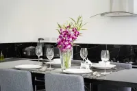 Bougain Villas