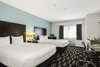The Hotel Oceanside Các khách sạn gần Tyson Street Beach