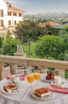 Apartamentos Spa Villa Pasiega Hotels in Lierganes