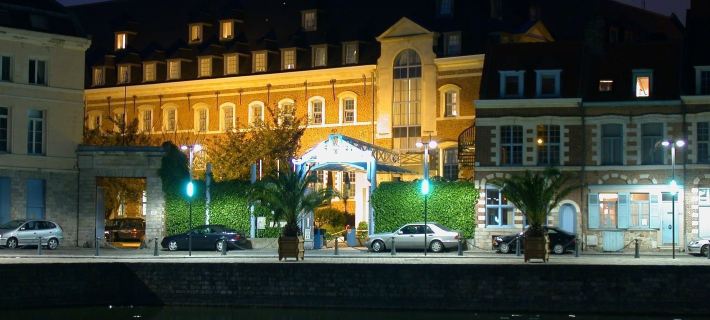Alliance Lille - Couvent des Minimes โรงแรมในลีลล์