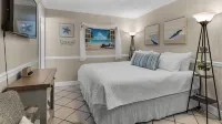 Moondrifter Condominiums