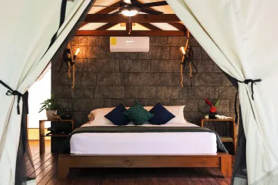 Jungle River Resort Các khách sạn ở Ojochal