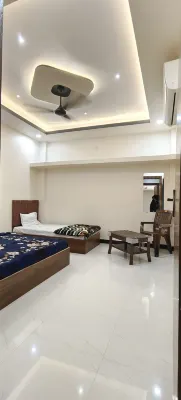 Shri Anant Mahadev Hotels near Shree Harsiddhi Mata Shaktipith Temple