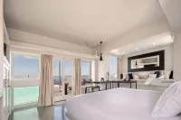 West East Suites Hotel di Santorini