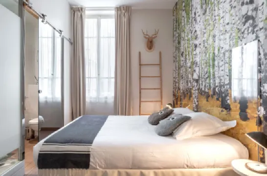 Hôtel Cecil - Boutique hôtel Hotels near Parc de la Pinede