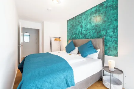 Lit Living: Luxus - Box Spring - Parking - Terrace Отели в г. Людвигсхафен