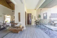 The Beach Villa Hoteles en Sigar Penjalin