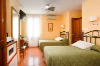 Hostal Los Alpes