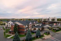 Best Western Plus Franklin Square Inn Troy/Albany - parking