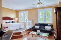 Inn at Carnall Hall Hotel di Fayetteville