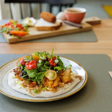 Forest-Edge Family Bungalow