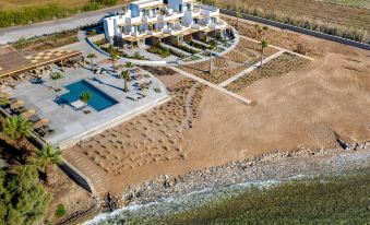 Seesoo Paros Beachfront Resort