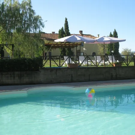 Apartment Between Pisa and Livorno