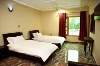 Legend Hotel Chitral Hotels near DAWASHISH JUGHOOR