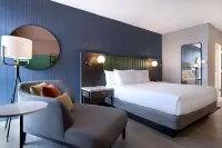 DoubleTree by Hilton Palmdale فنادق في بالمديل