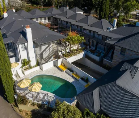 Wildes Hotel Kangaroo Valley Отели в г. Робертсон