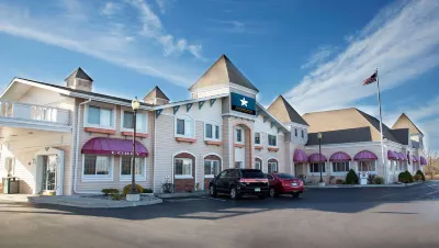 Magnuson Grand Pioneer Inn and Suites Hoteles en 