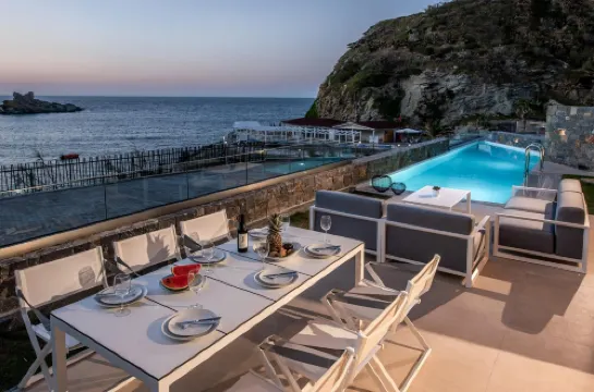 Made by the Sea Villa 1