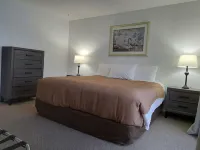 Richter Pass Beach Resort Hotels in Osoyoos