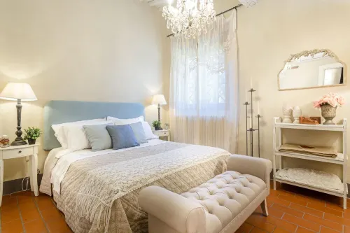 Rosyabate Cottage, with Private Garden and Views Between Lucca and Pistoia