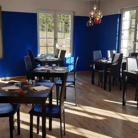 Logis Hôtel Restaurant le 1050