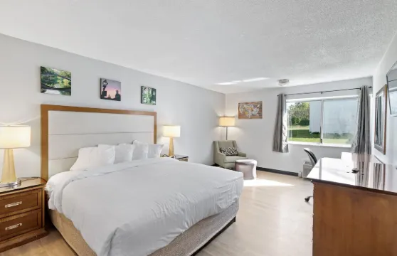 温德姆戴斯酒店伊利