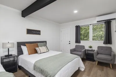 The Lofts on Indian Point - Near Silver Dollar City Отели в г. Сансет Ков Тауншип