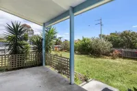 Nanas Beach House by Readyset Hotels in Rosebud