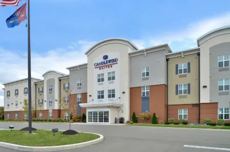 Candlewood Suites Horseheads - Elmira Отели в г. Элмайра