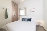 Bauhaus Boutique by TLV2Rent Hotels in 