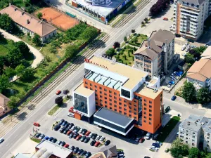 호텔 라마다 오라데아