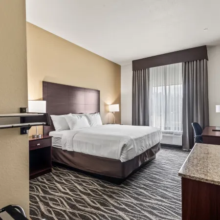 Cobblestone Hotel & Suites - Cullman