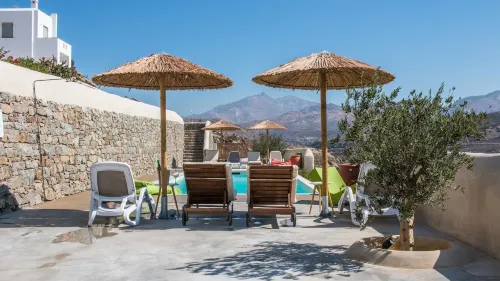 Halcyon Suites and Villas Naxos Hotels in Galini