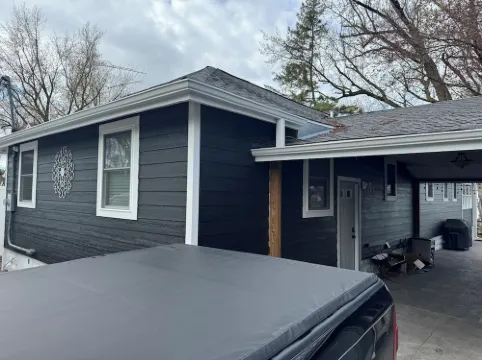 Charming 3-bedroom house with beautiful views of the Wolf River!